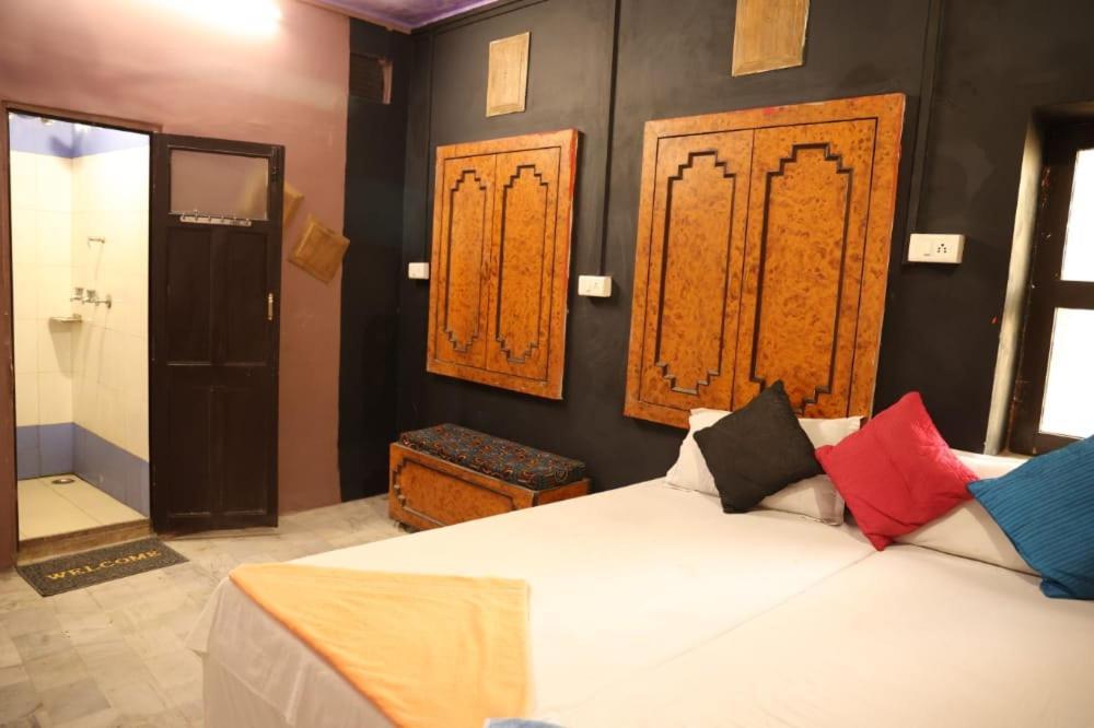 Santkripa Backpackers 400 Mtr From Railway Station Hostel Dzsódhpur Kültér fotó