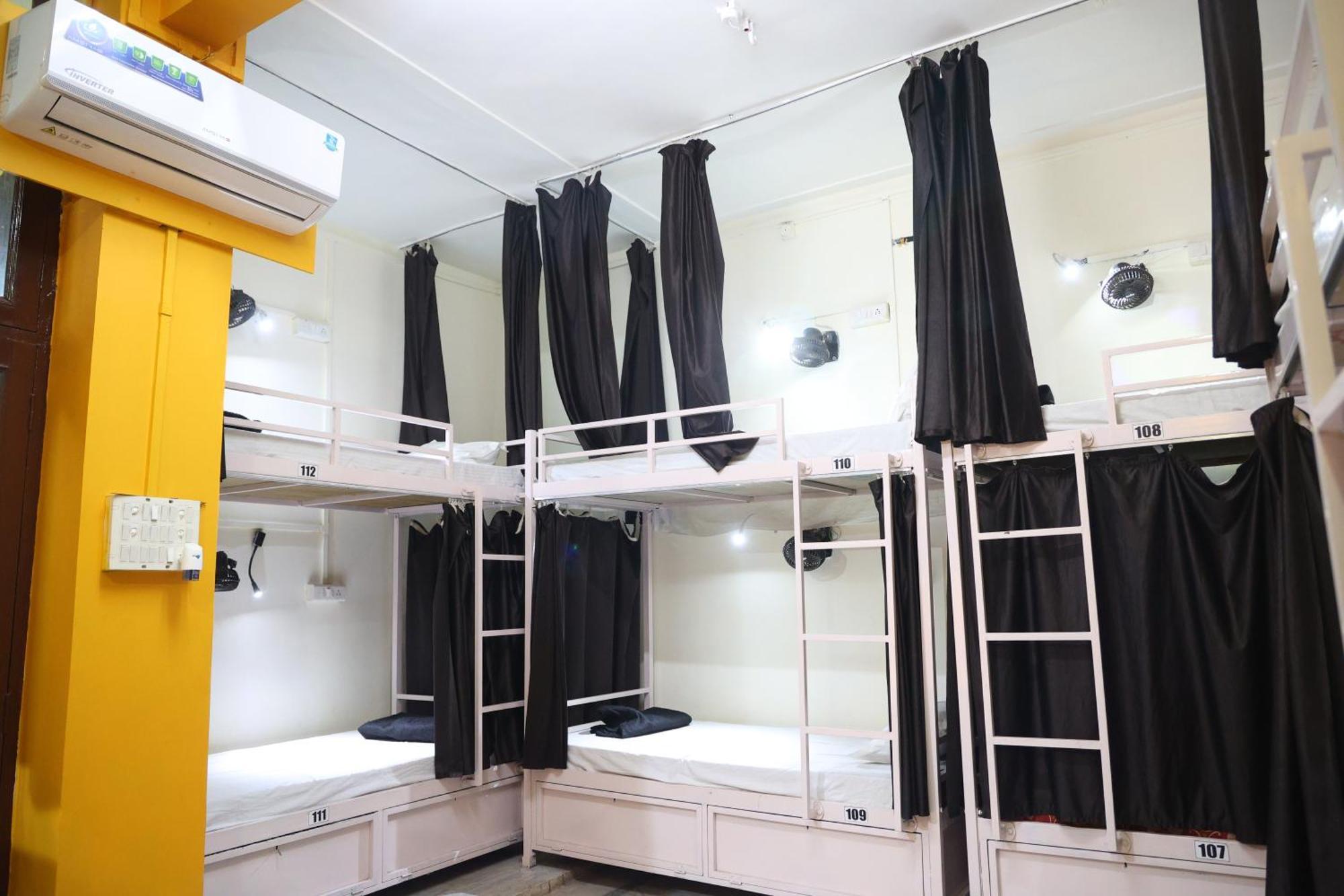 Santkripa Backpackers 400 Mtr From Railway Station Hostel Dzsódhpur Kültér fotó